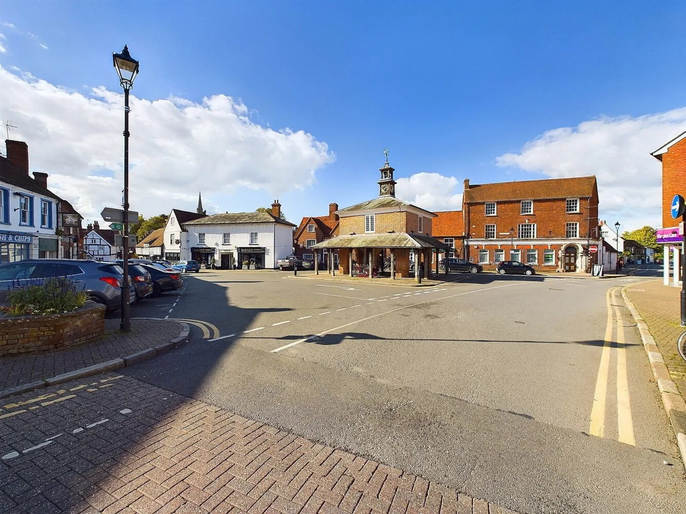 Flat Malthouse Square in Princes Risborough
