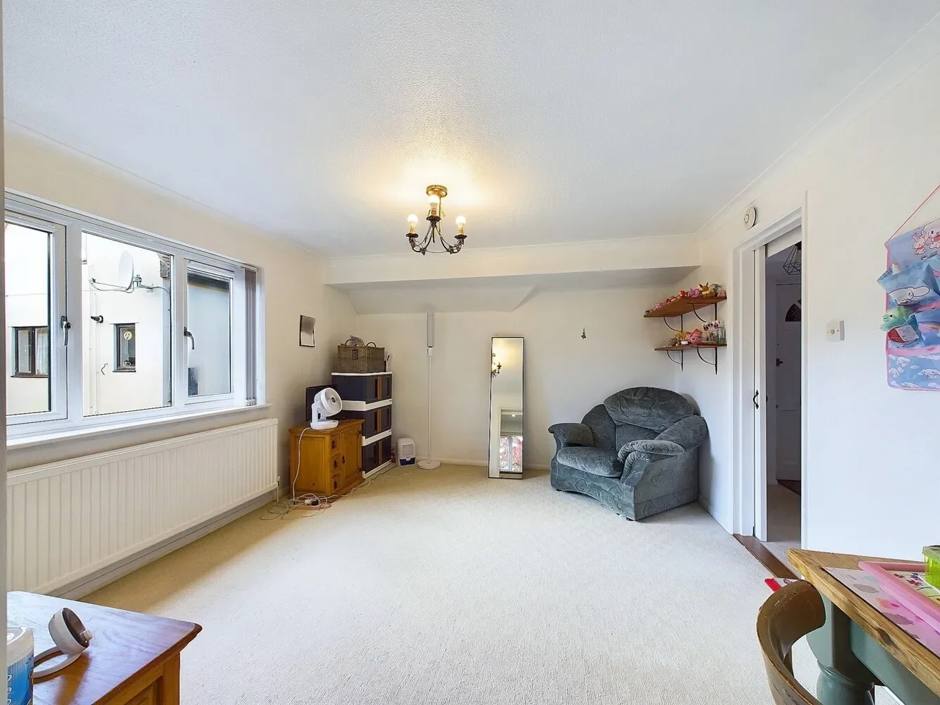 Flat Malthouse Square in Princes Risborough