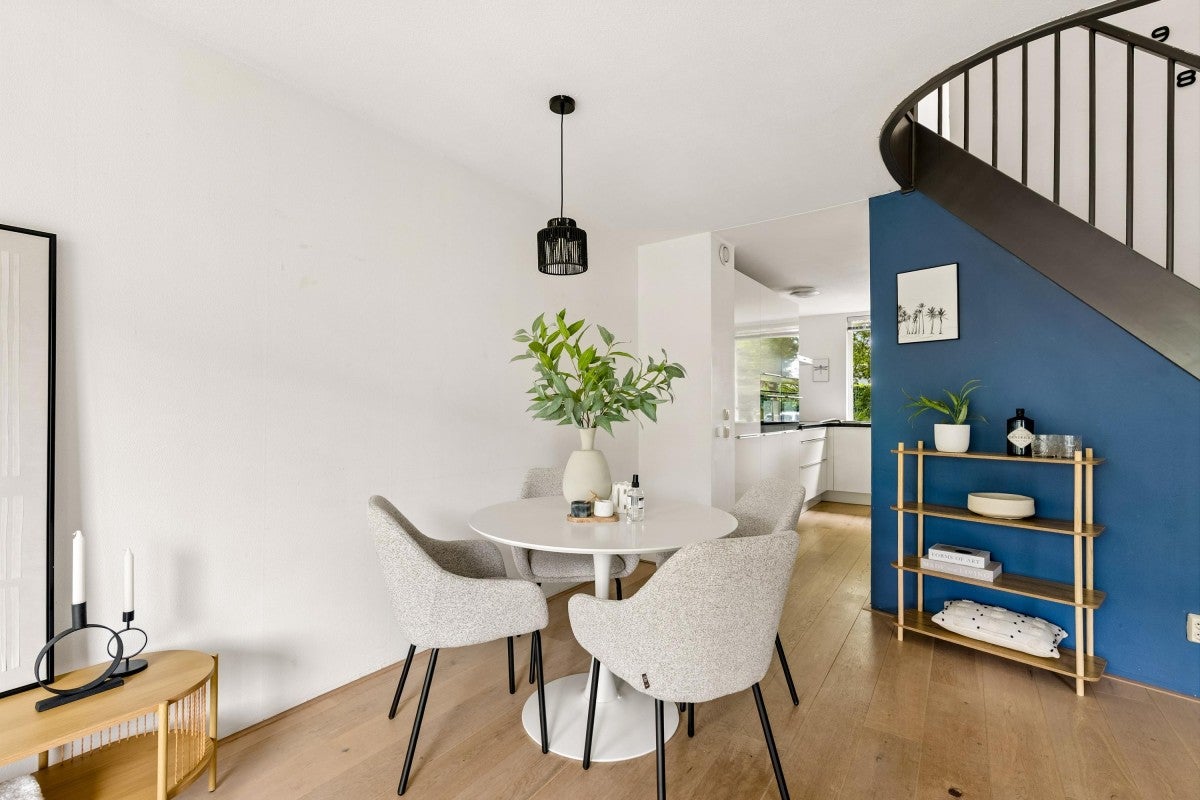 Tussenwoning te koop: Hollywoodlaan 48, Almere