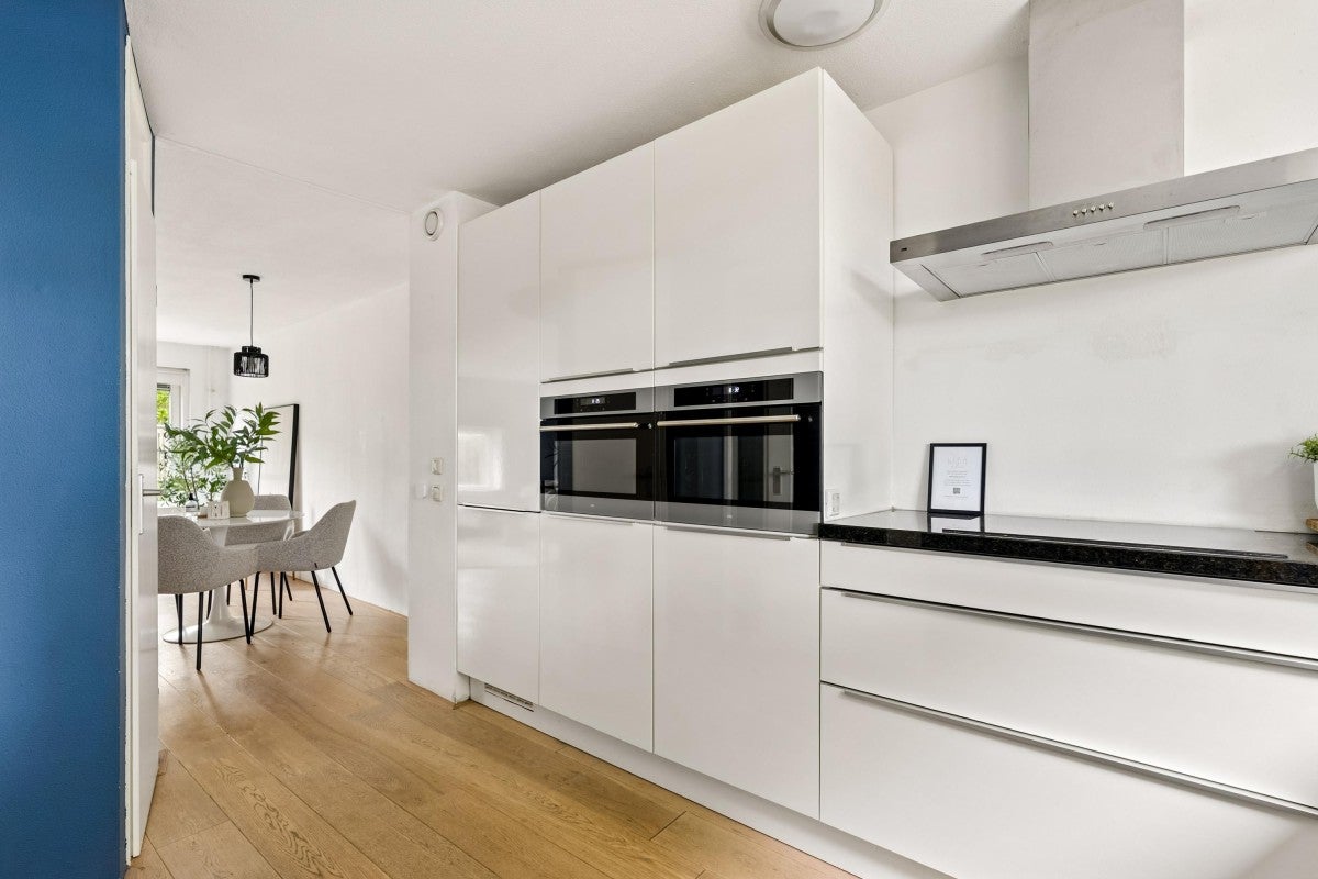 Tussenwoning te koop: Hollywoodlaan 48, Almere