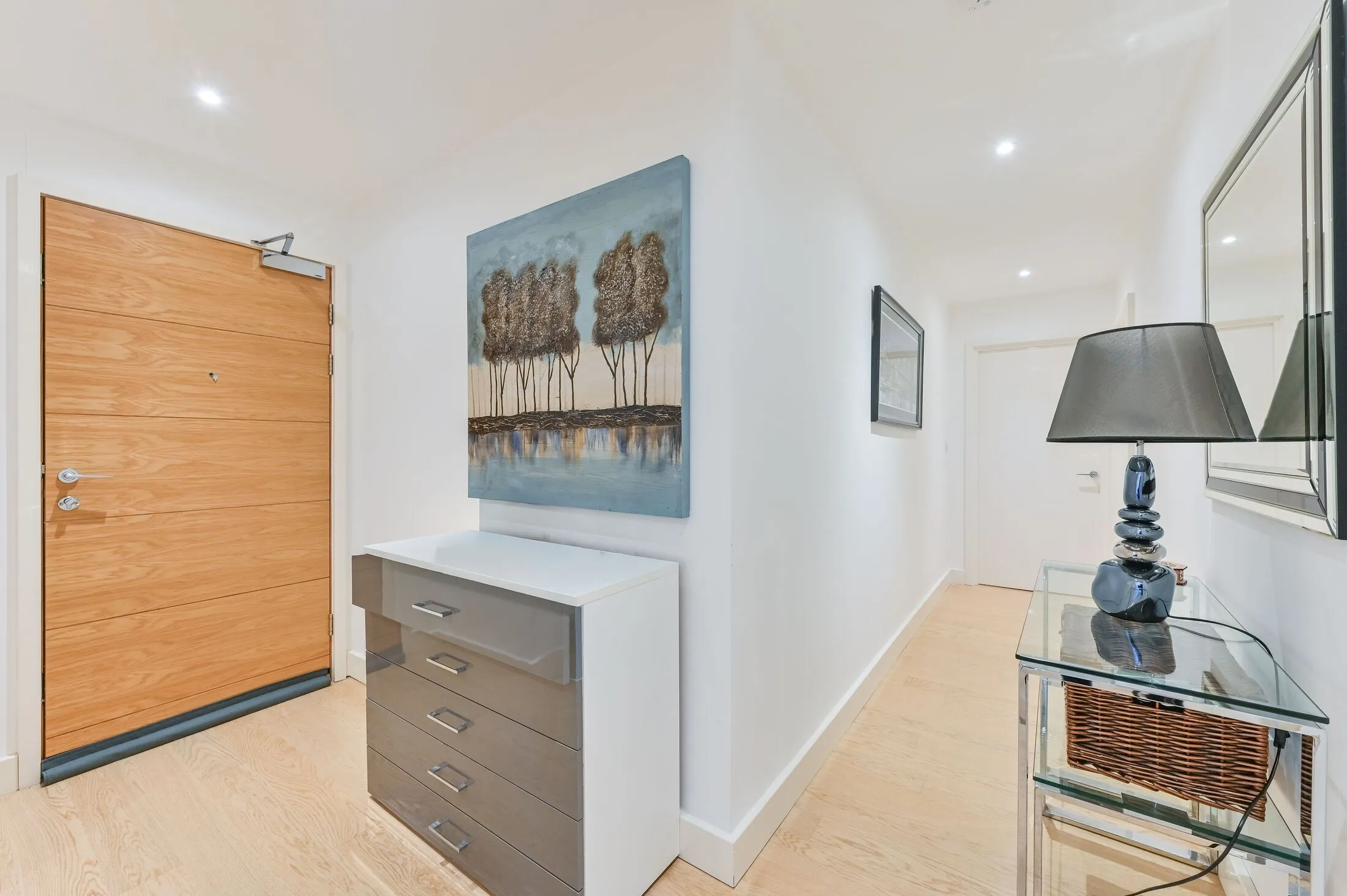 Flat Duke of Wellington Avenue in Greater London