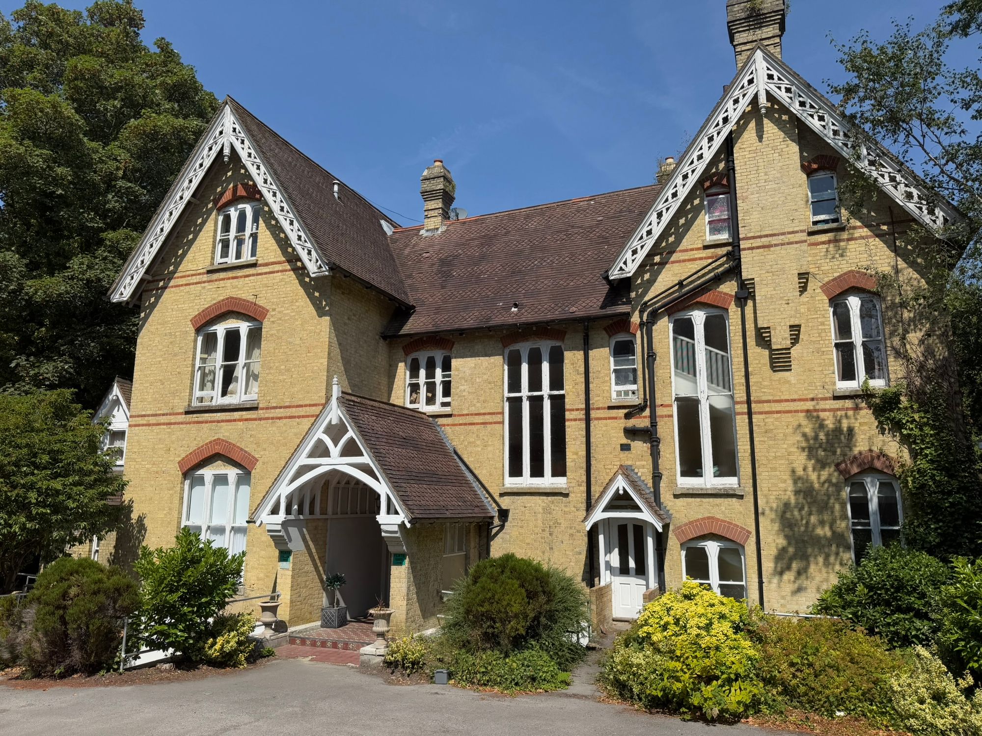 Flat Kentish Gardens in Tunbridge Wells