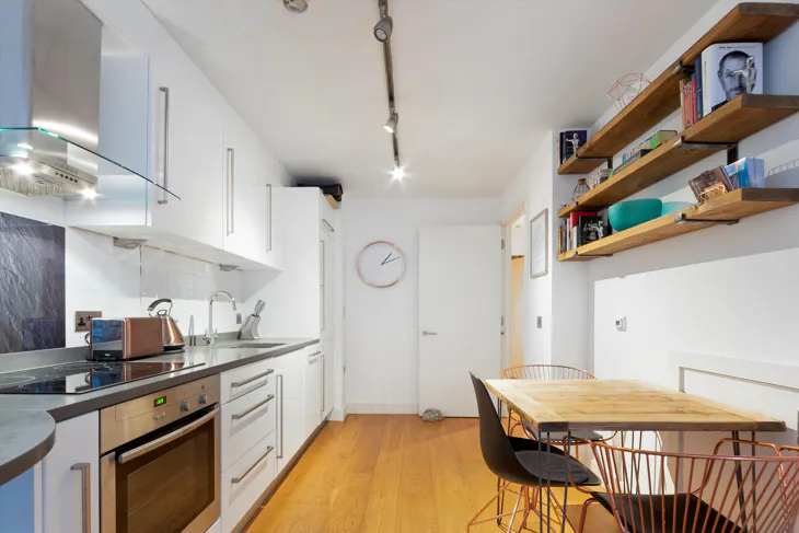 Flat Argyle Walk in Greater London