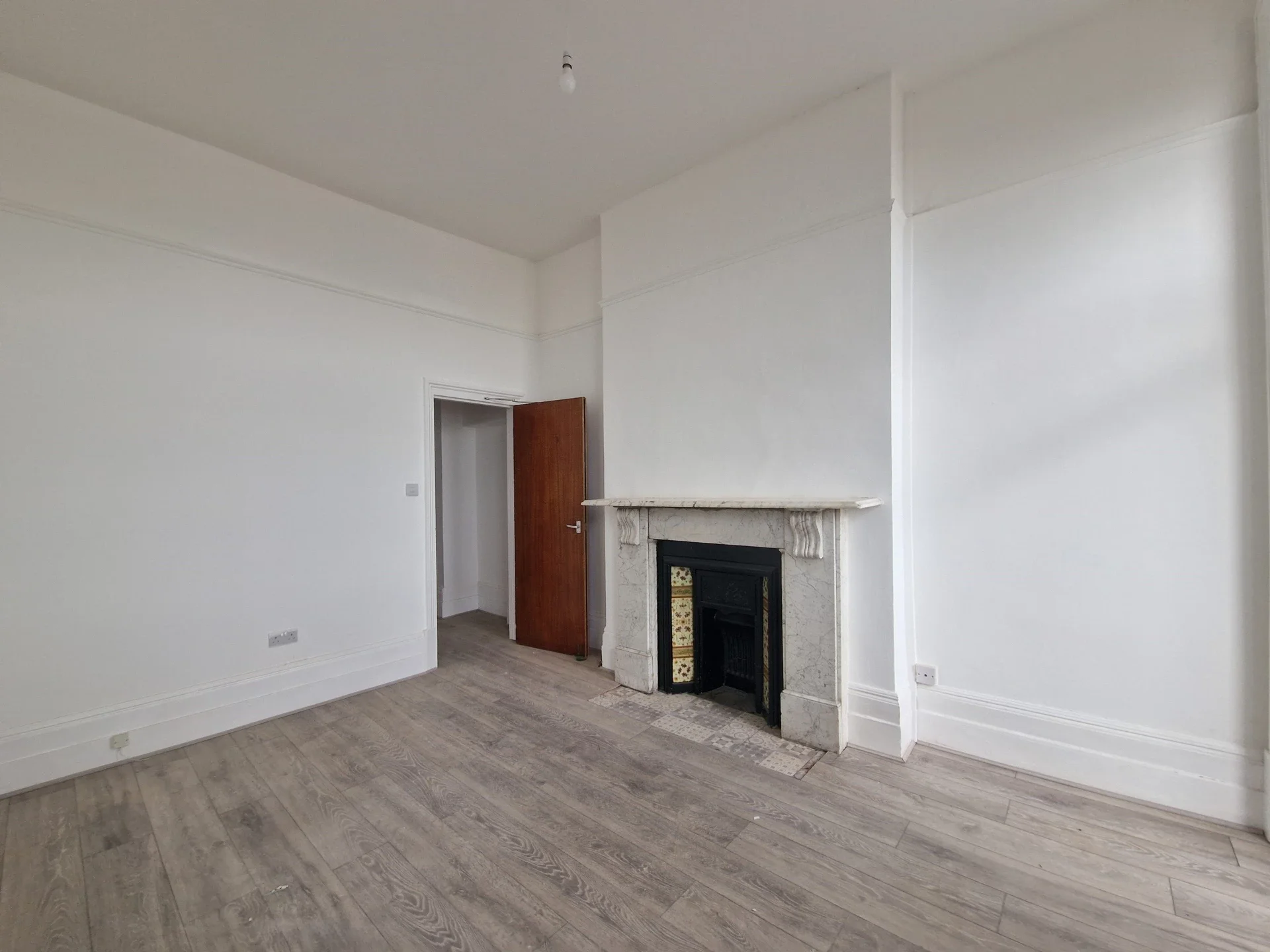 Flat Queen Street in Deal