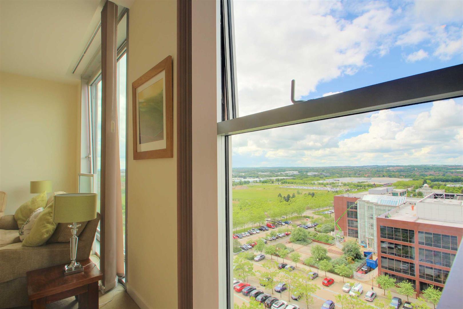 Flat Witan Gate in Central Milton Keynes