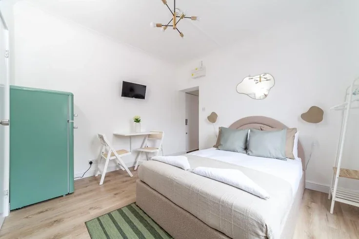 Flat Finsbury Park Road in Greater London