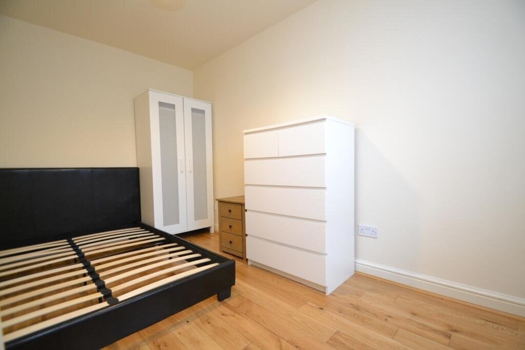 Flat Loampit Vale in Greater London