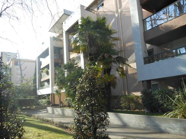 Flat Boulevard Michelet in Marseille