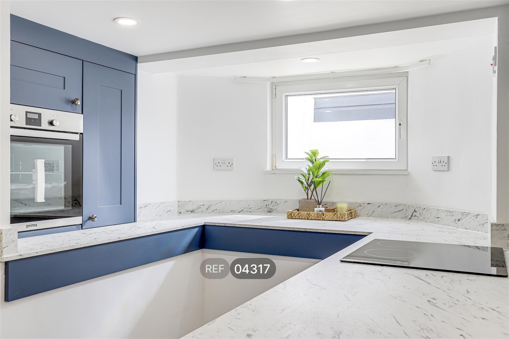 Flat Millicent Road in Nottingham