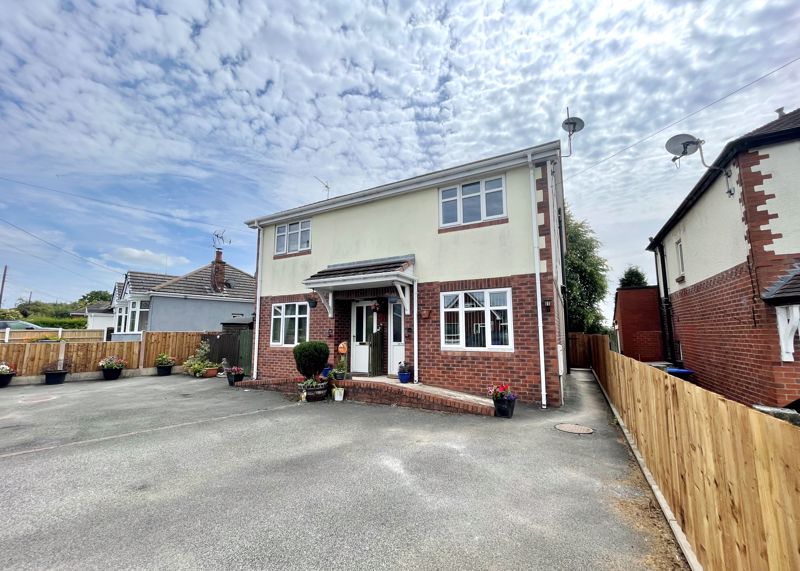 House Park Lane in Staffordshire Moorlands