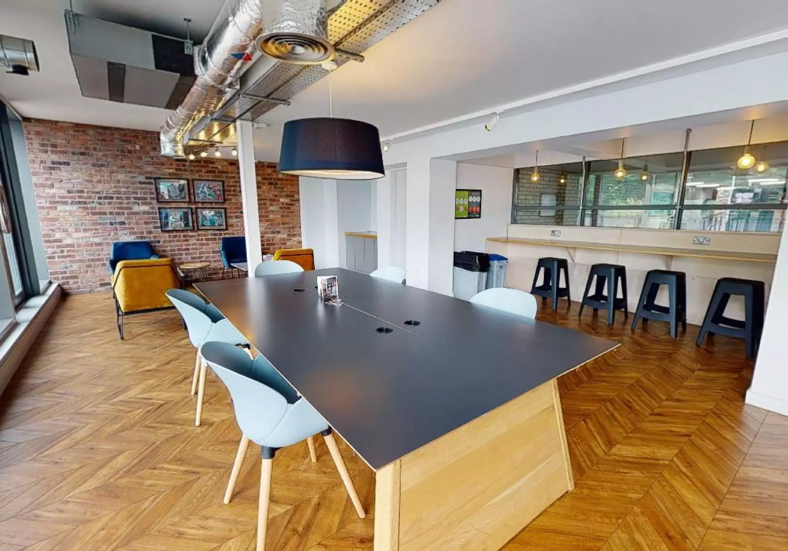 Flat Hathersage Road in Manchester