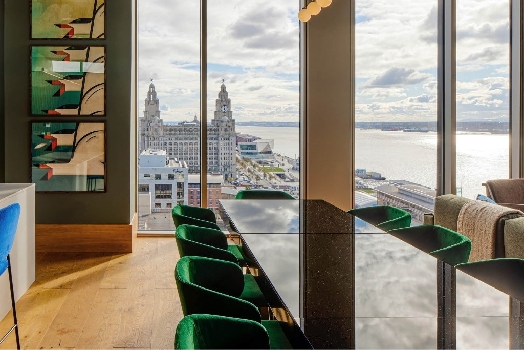 Flat William Jessop Way in Liverpool