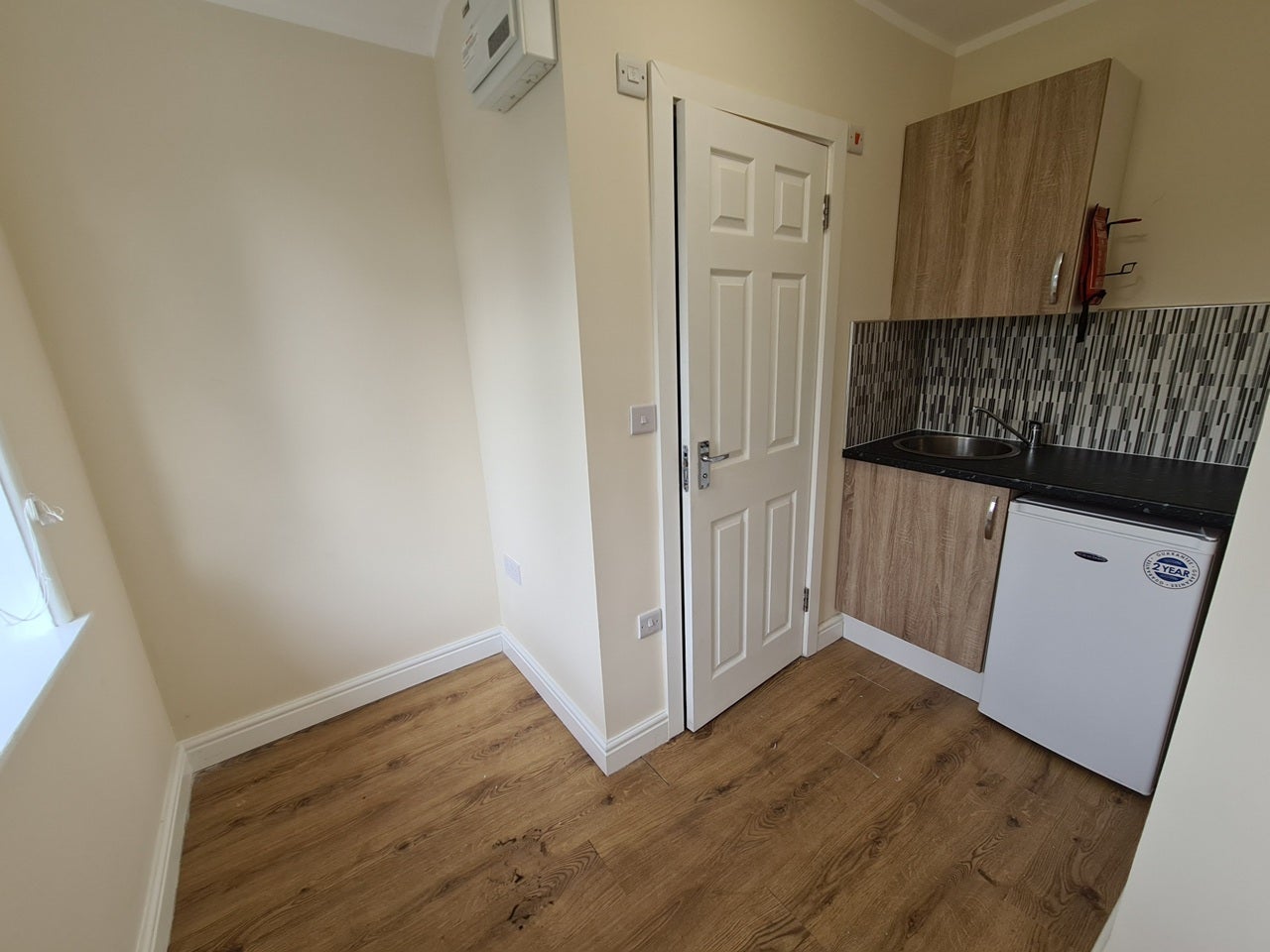 Flat Castillon Road in Greater London