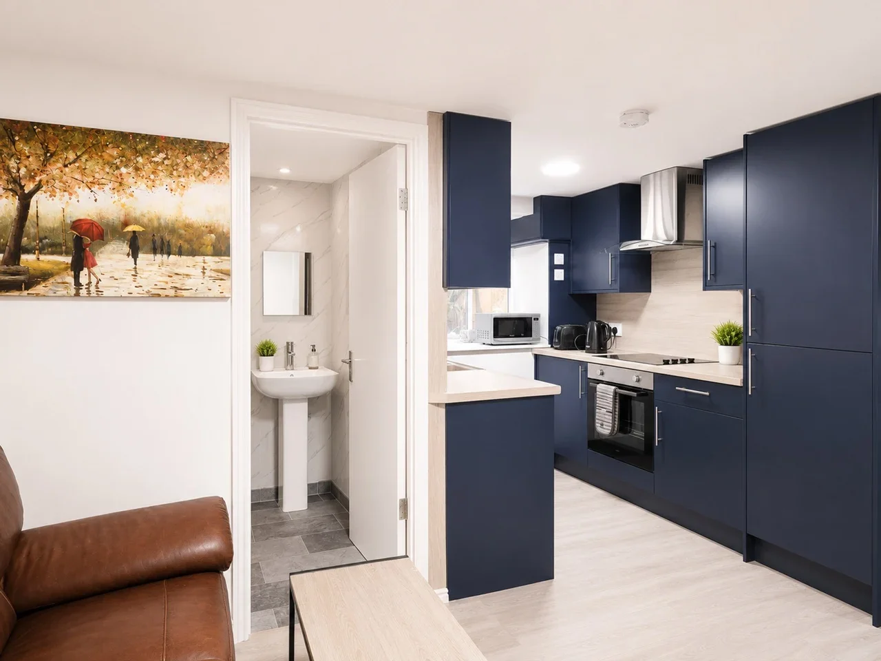 Room Berriman Road in Greater London