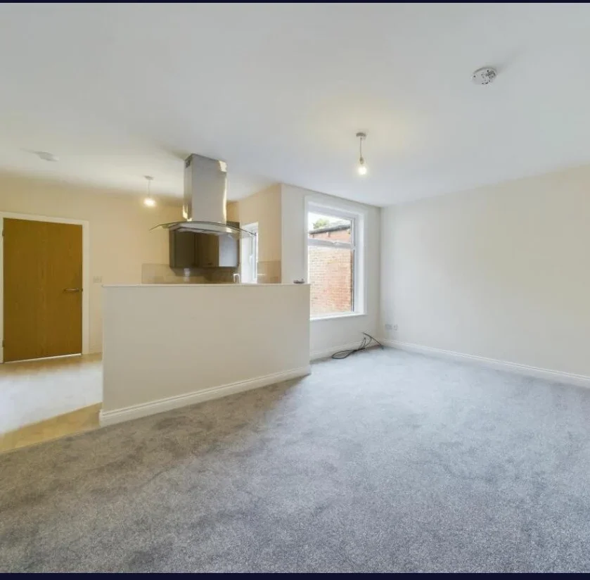 Flat Whalley New Road in Blackburn