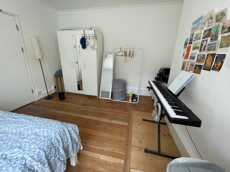 Room Lant Street in Greater London