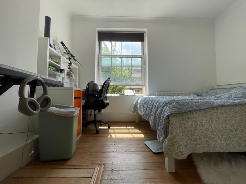 Room Lant Street in Greater London
