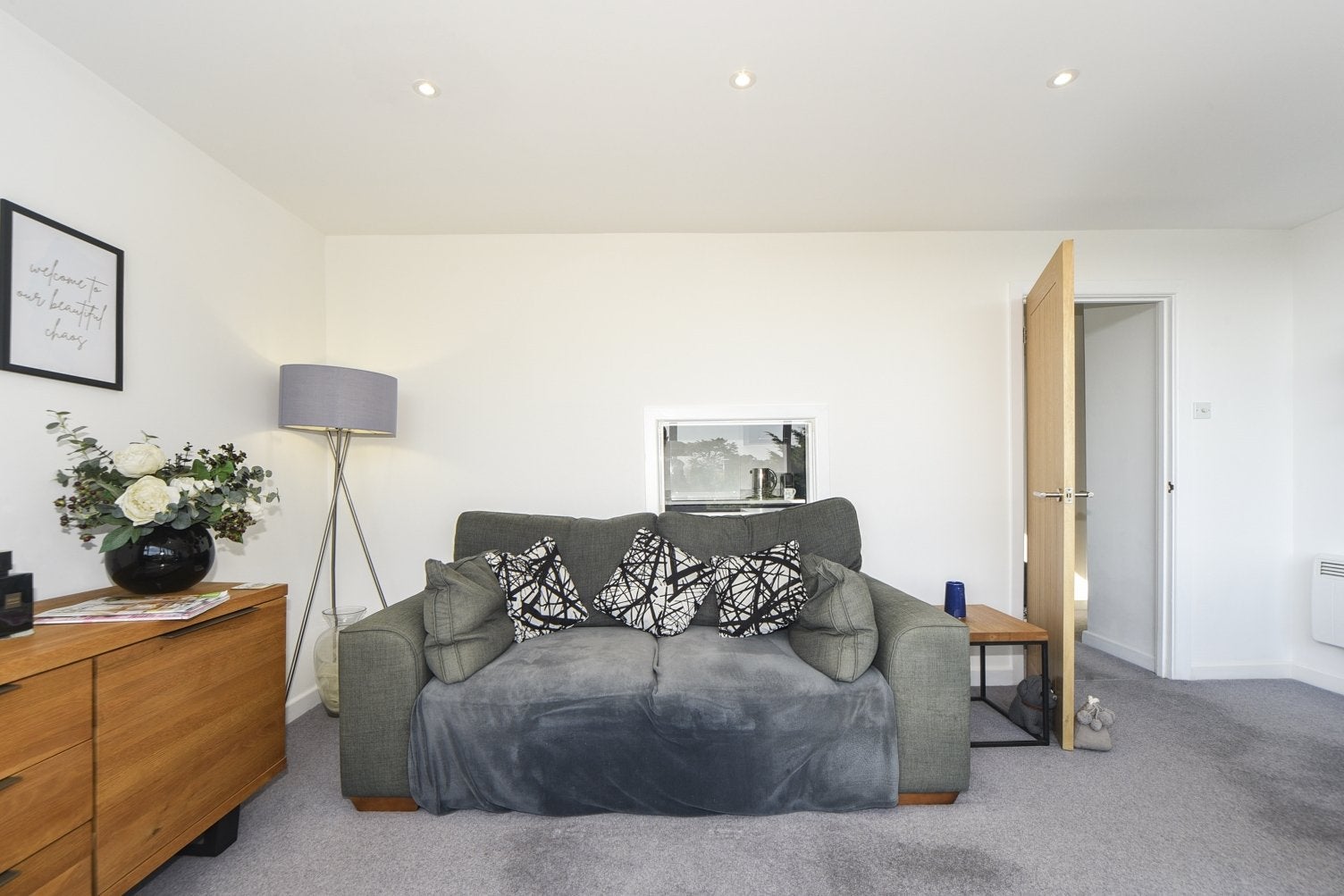 Flat Elmlee Close in Greater London