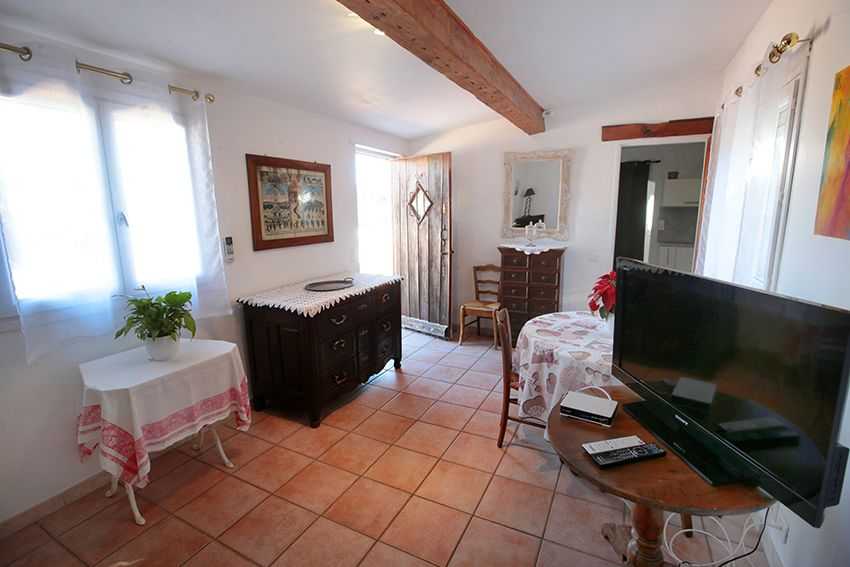 House Route de Saint-Jean 13990 Fontvieille in Fontvieille