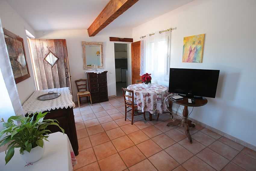 House Route de Saint-Jean 13990 Fontvieille in Fontvieille