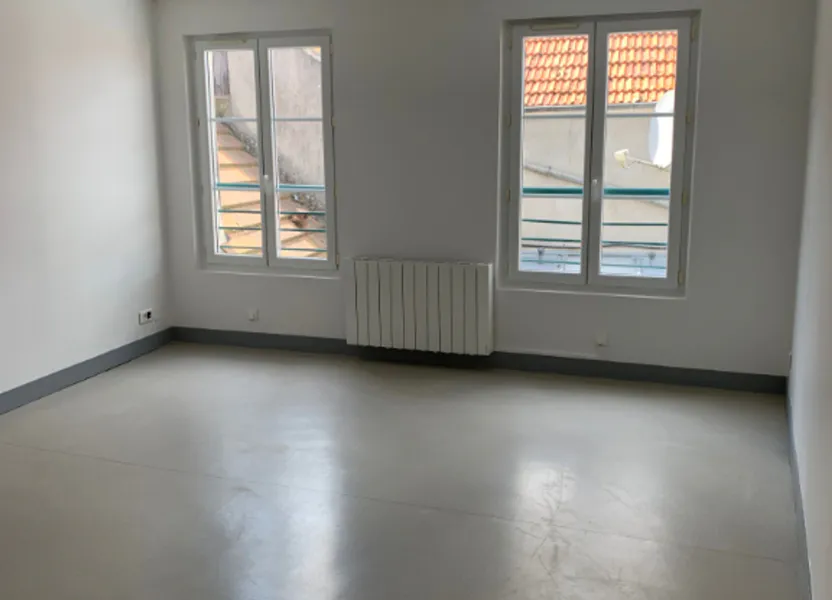 Appartement Sente de la Fontaine à Neuilly-Saint-Front