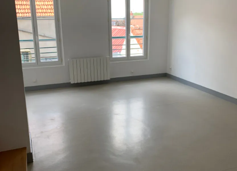 Appartement Sente de la Fontaine à Neuilly-Saint-Front