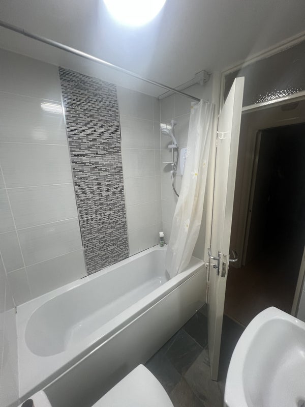 Flat Bowland Court in Trafford