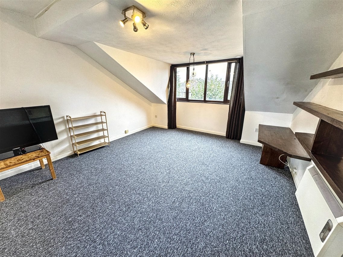 Flat High Road Leyton in Greater London