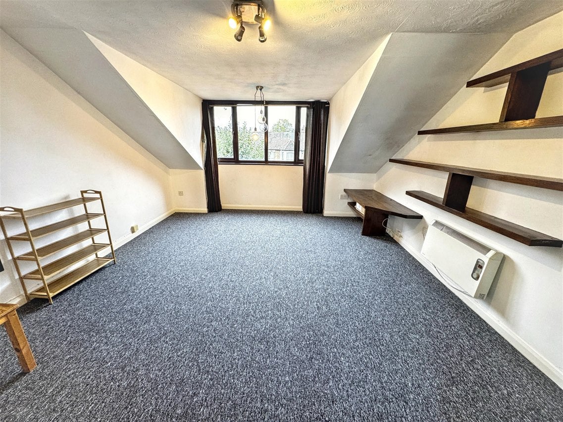 Flat High Road Leyton in Greater London