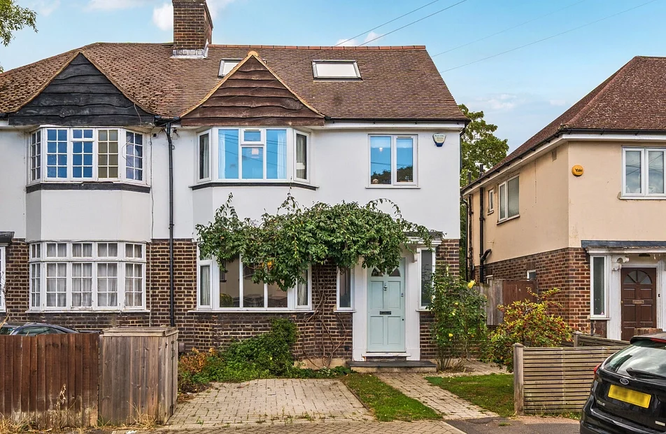 House Whittell Gardens in Greater London