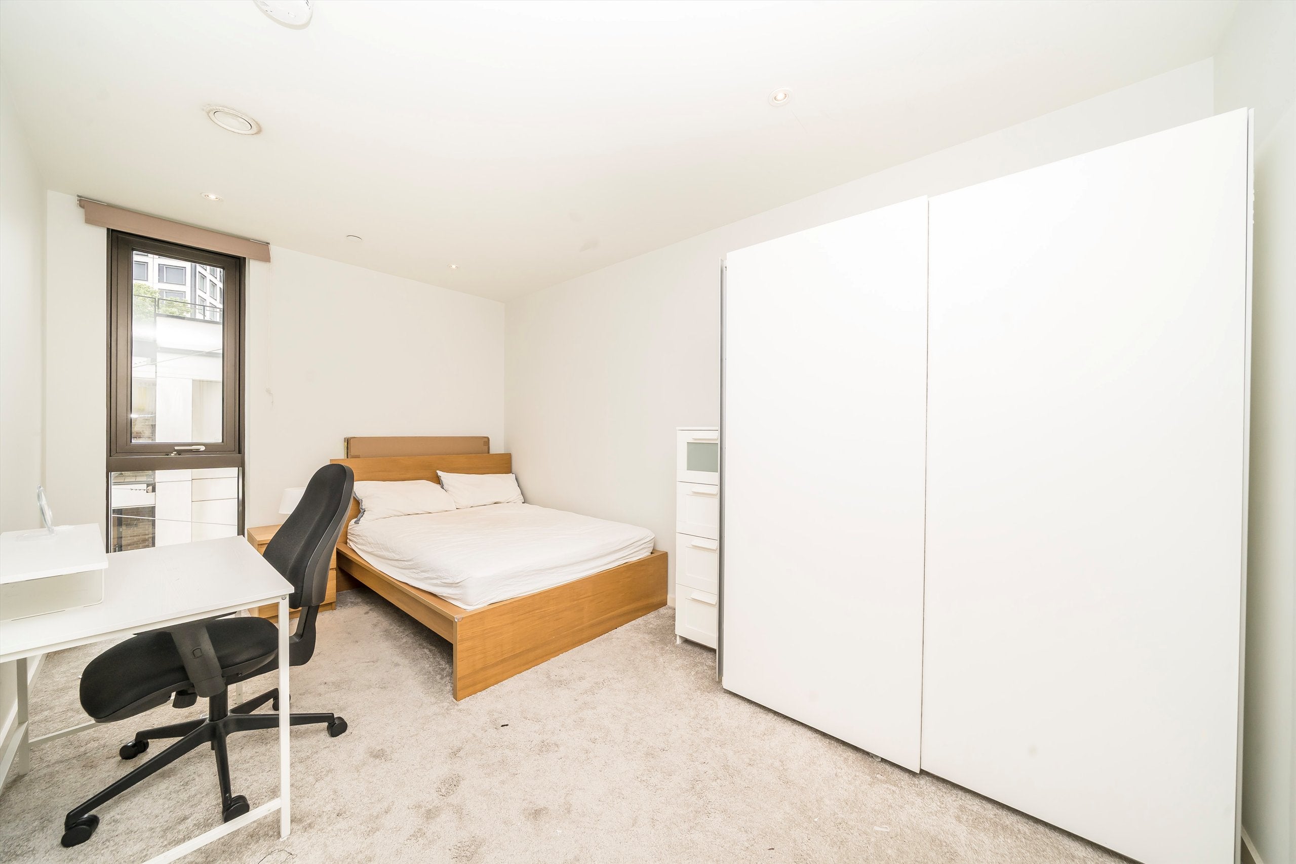 Flat St. Gabriel Walk in Greater London