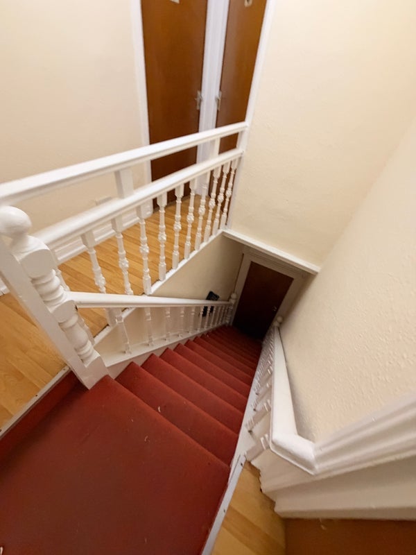 Room Rhymney Terrace in Cardiff