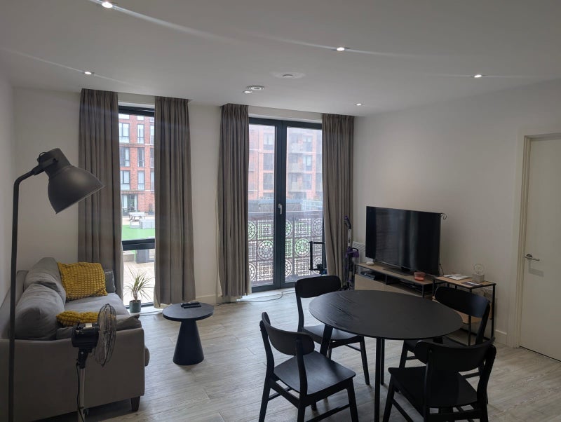 Room Upper Wharf Street in Salford