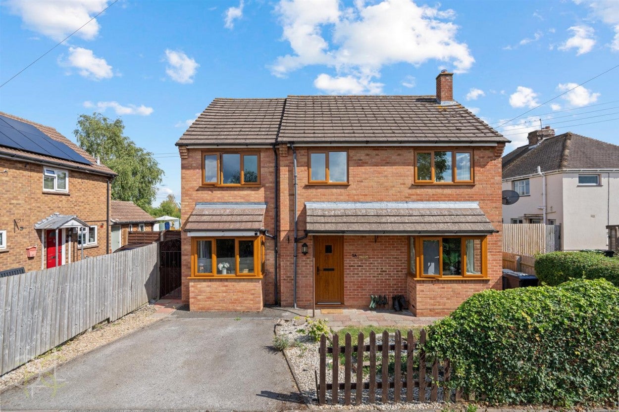 House Glebe Road in Wychavon