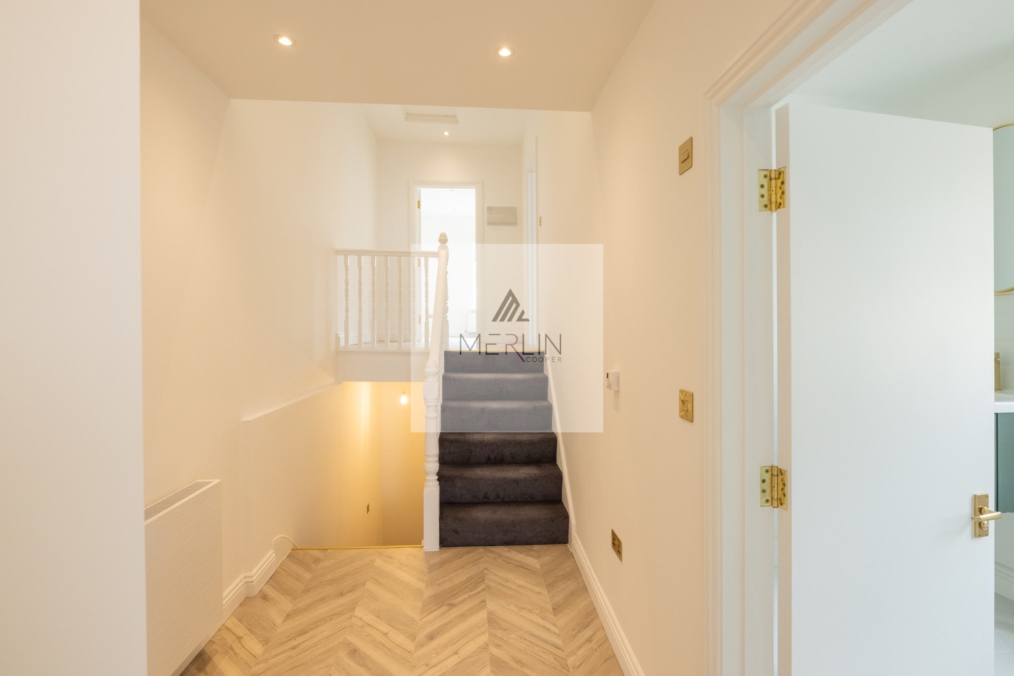 Flat Palace Gates Road in Greater London