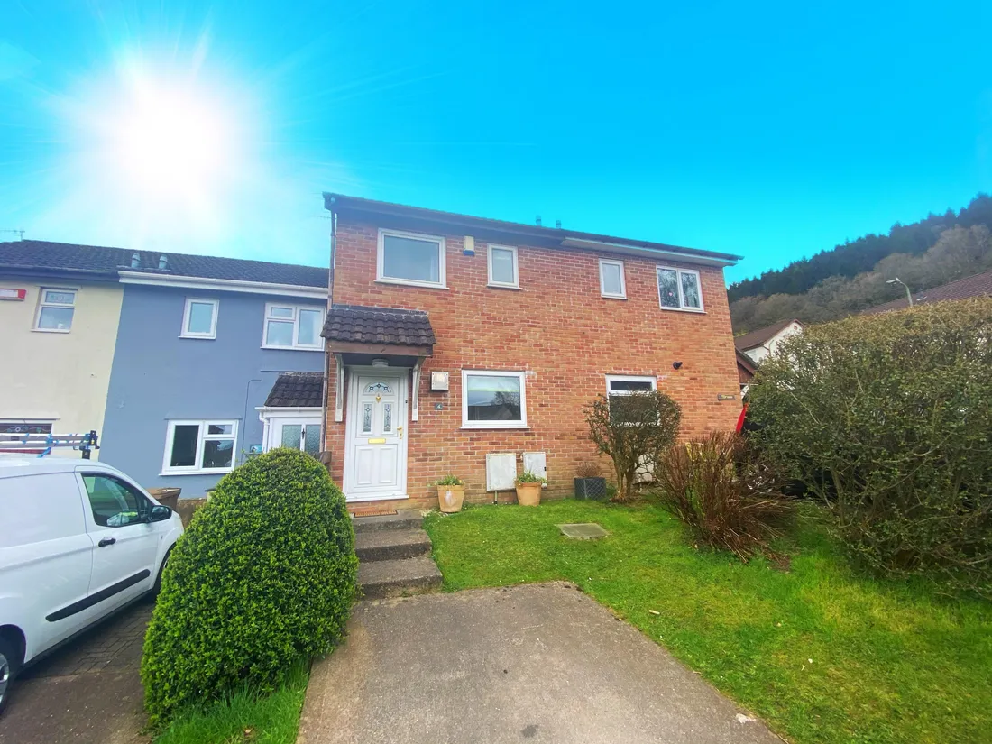 House Telor y Coed in Llanbradach and Pwllypant