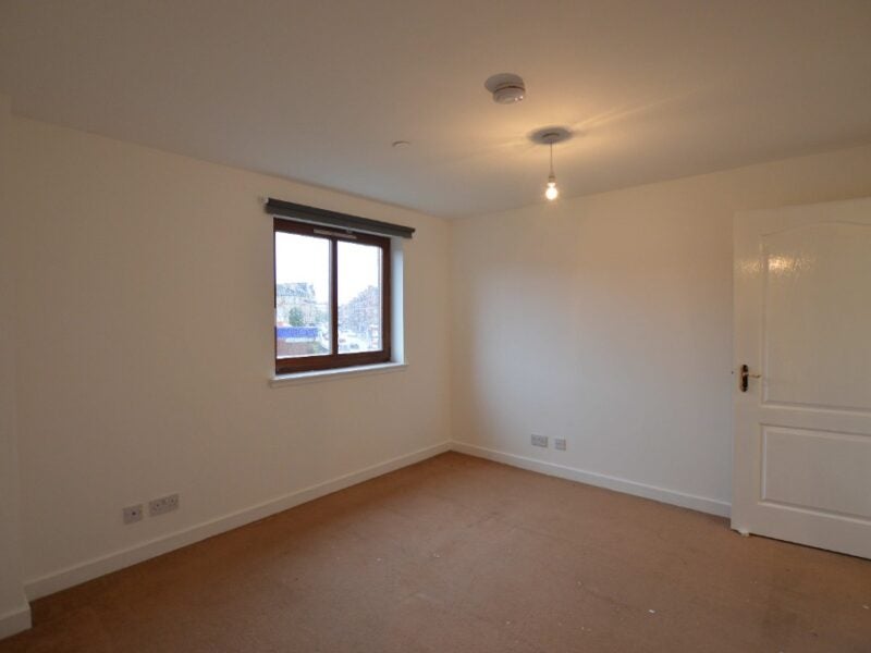 Flat Dalmarnock Drive in Glasgow