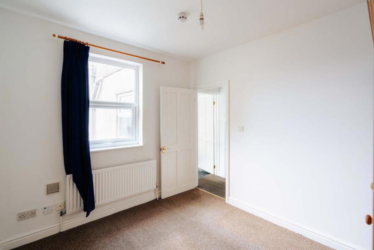 Flat Kensal Avenue in Bristol