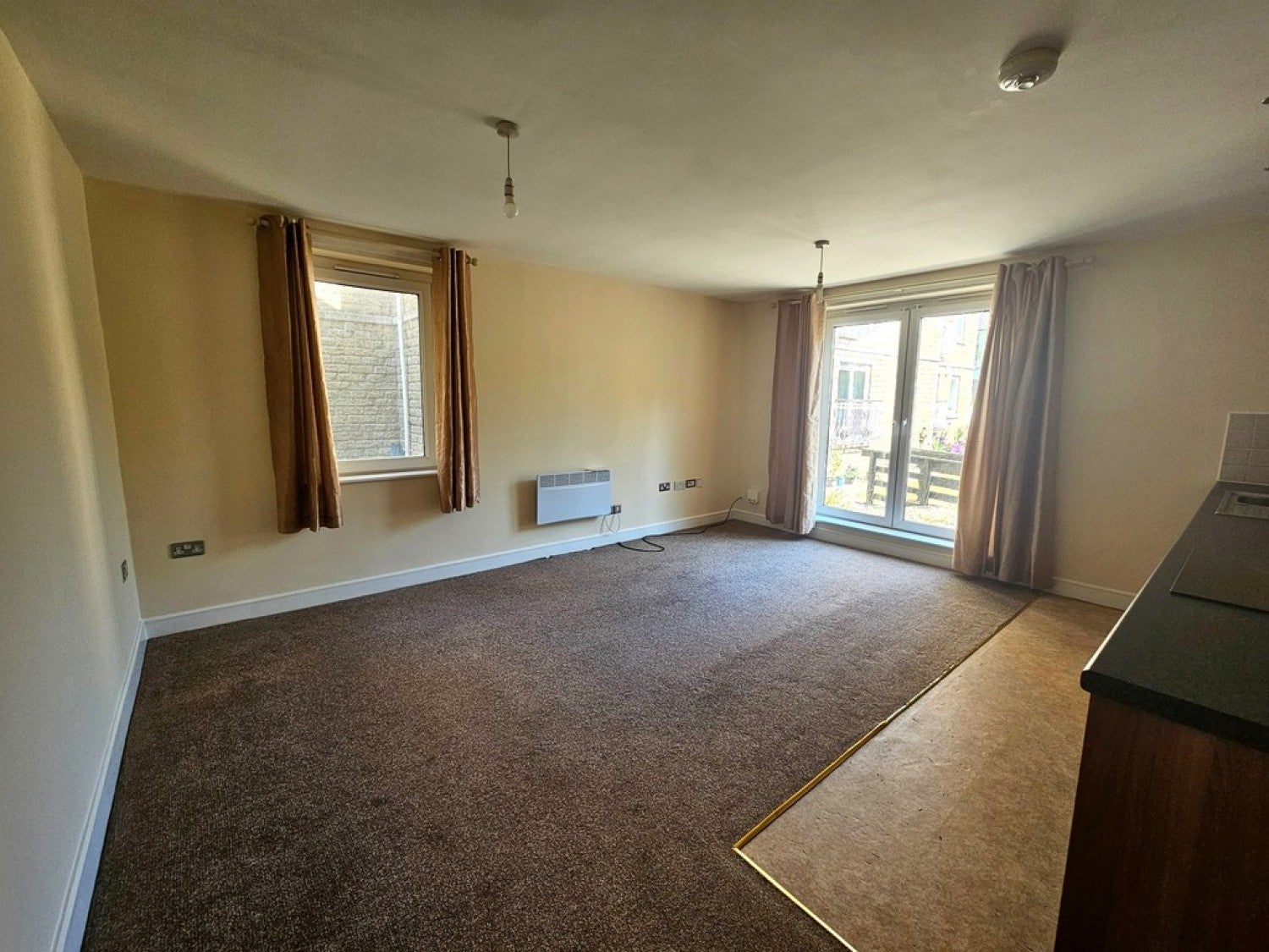 Flat Grasleigh Way in Bradford