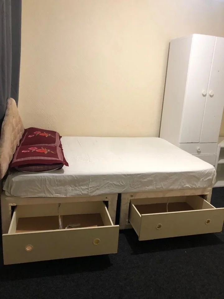 Room Longbridge Road in Greater London
