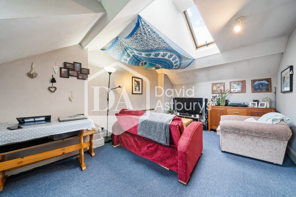 Flat Camden Road in Greater London