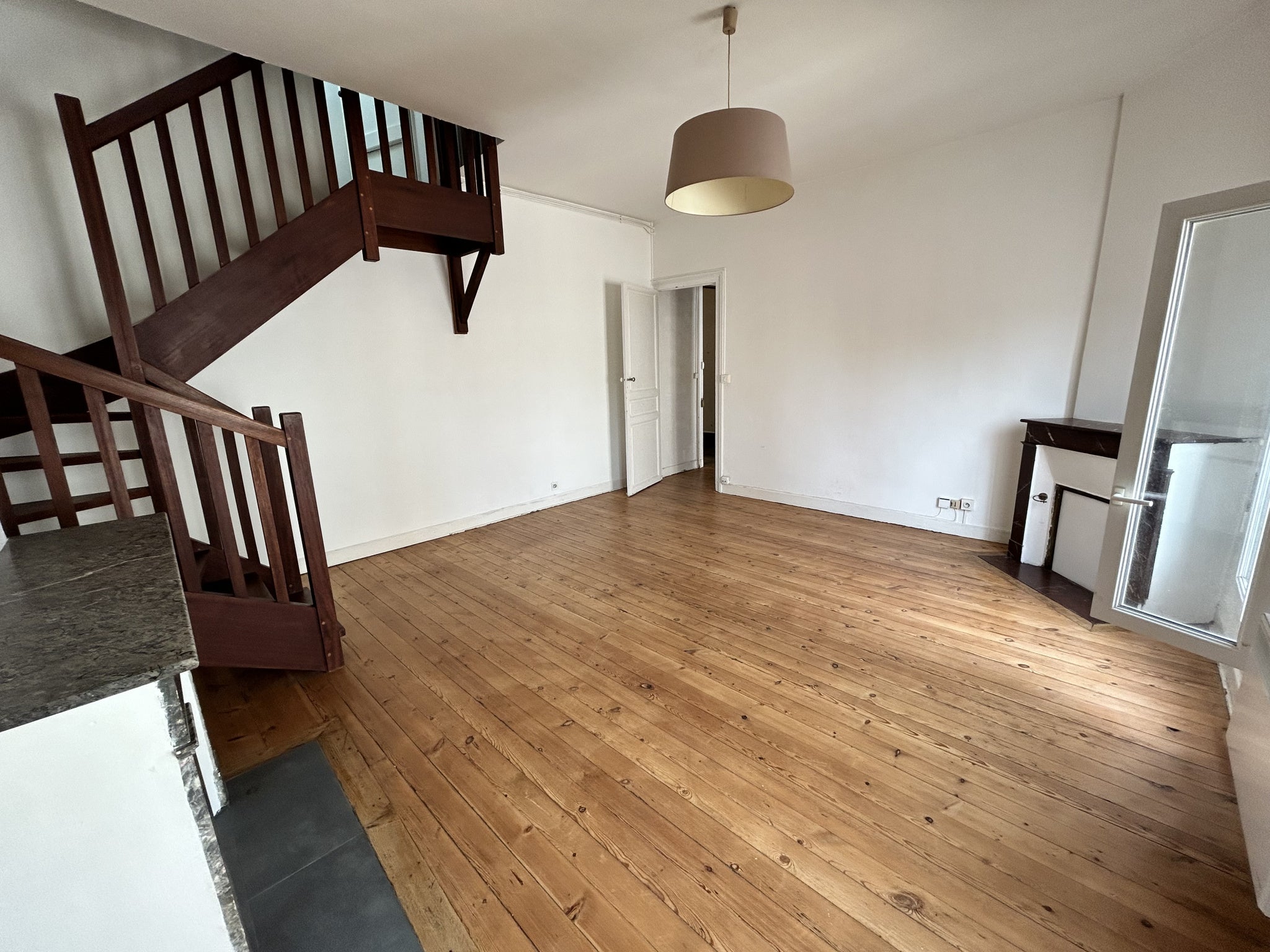 Flat Rue Georges Bonnac in Bordeaux