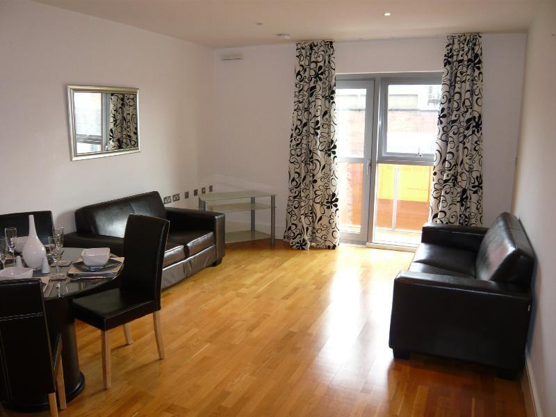 Flat Whitworth Street West in Manchester