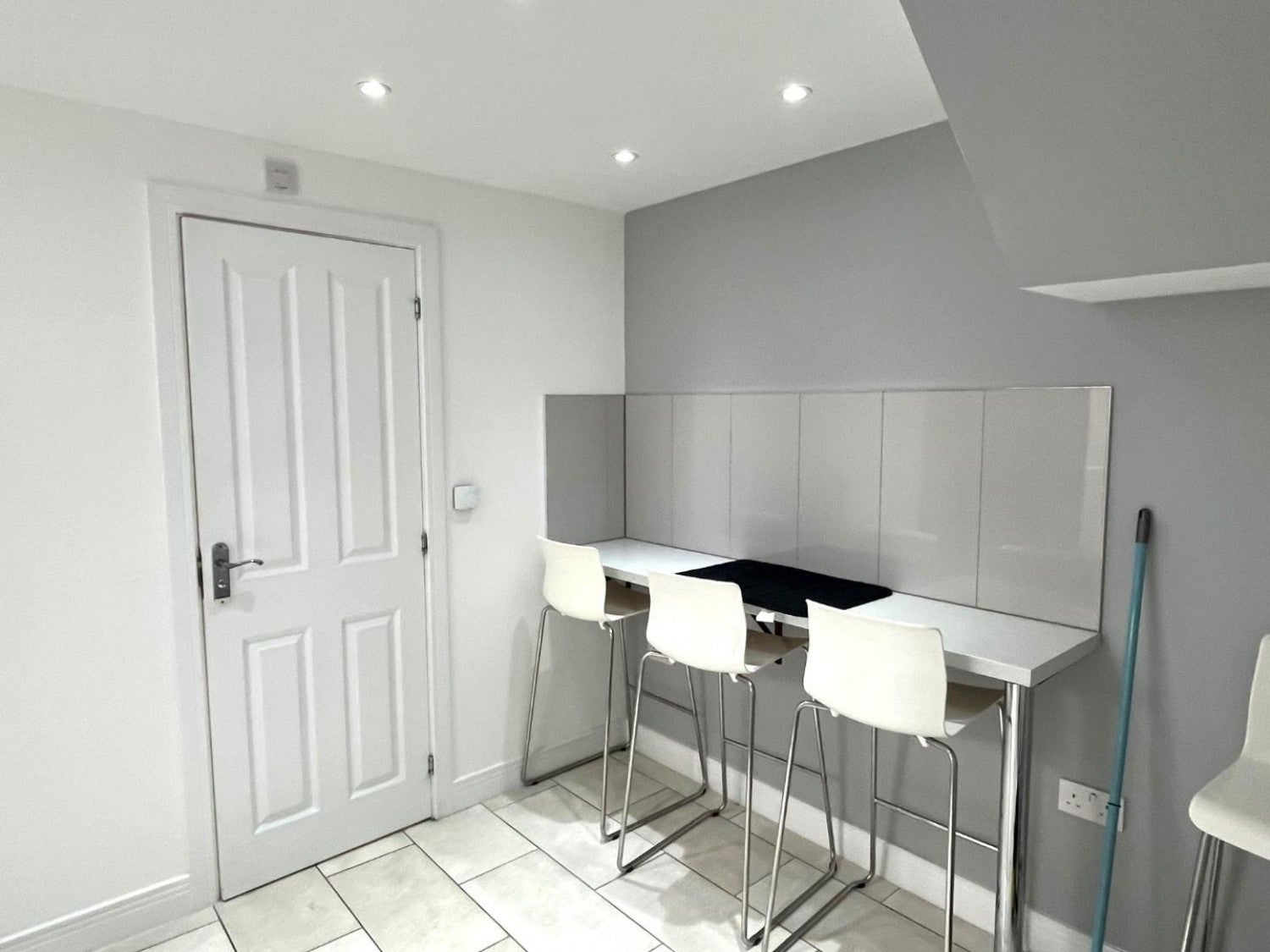 Flat Cambrian Grove in Gravesham