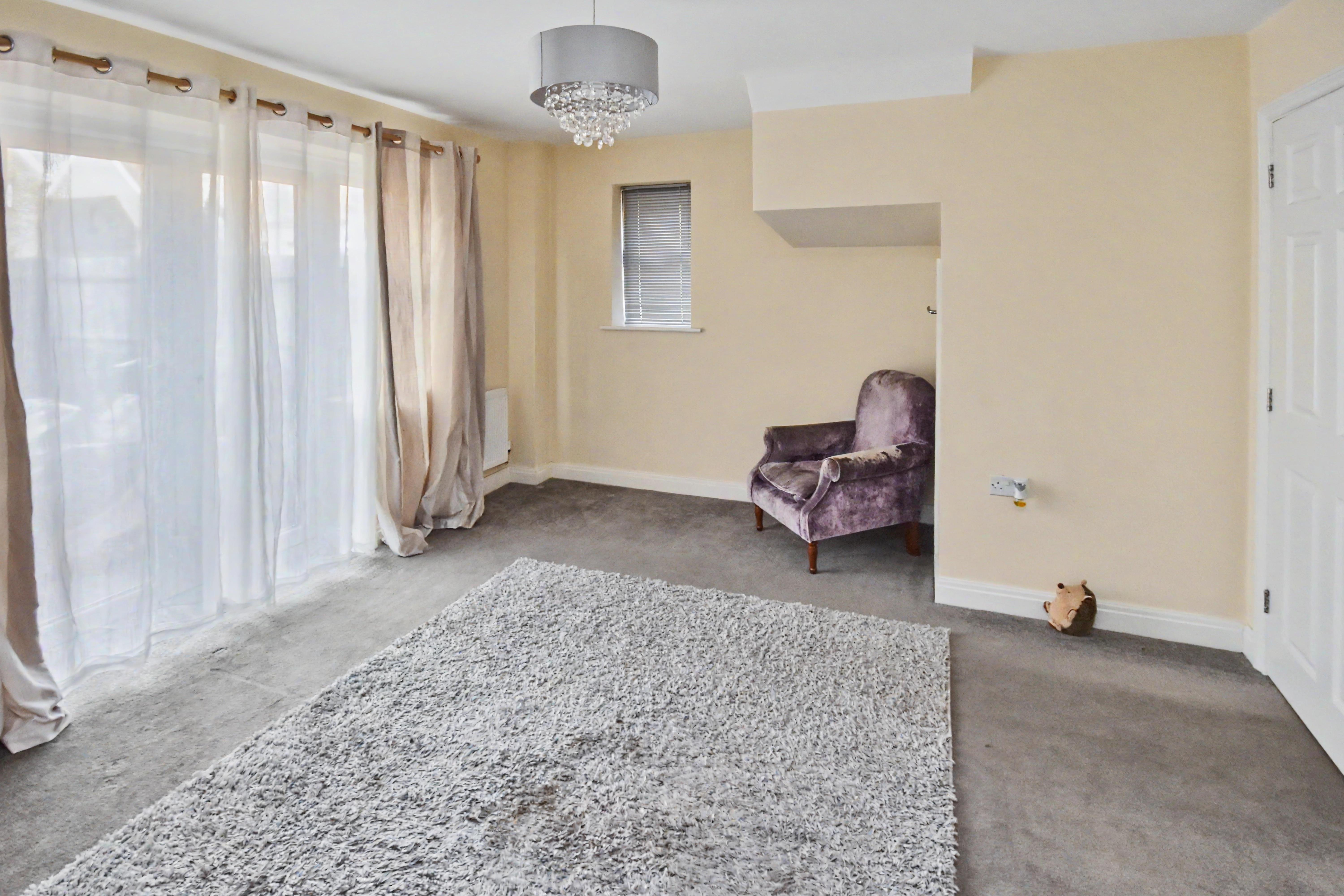 House Turnberry Drive in Weldon