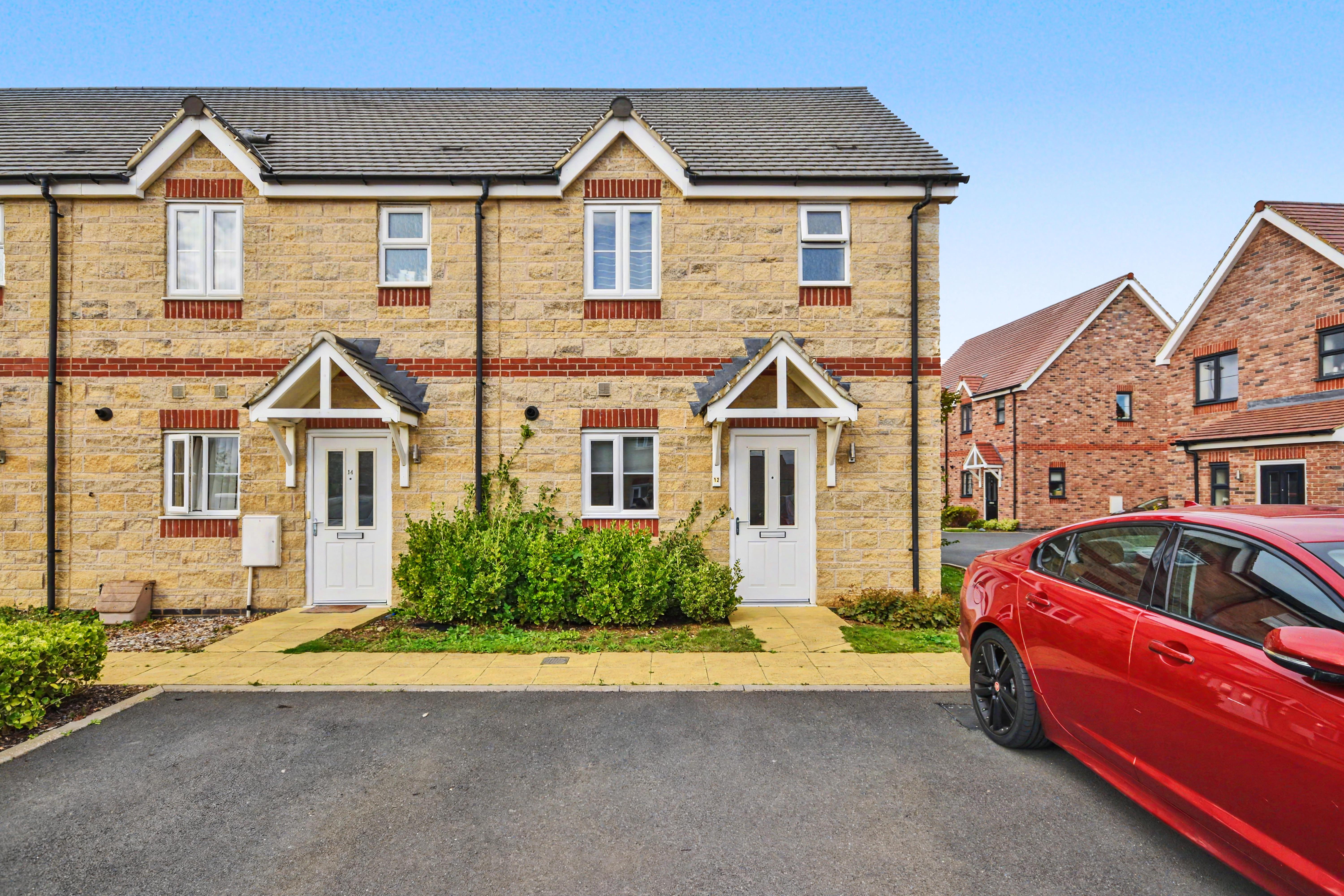 House Turnberry Drive in Weldon