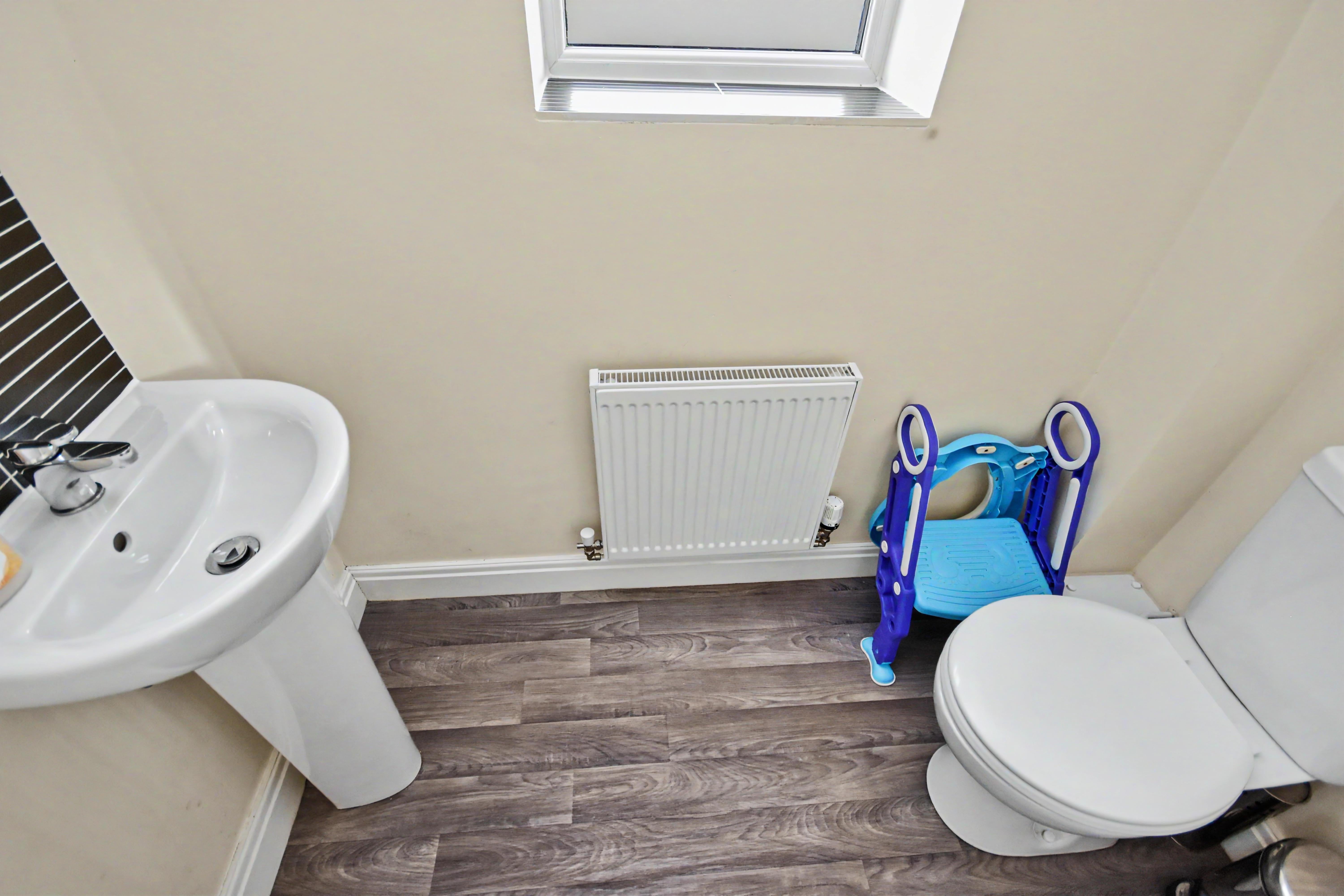 House Turnberry Drive in Weldon