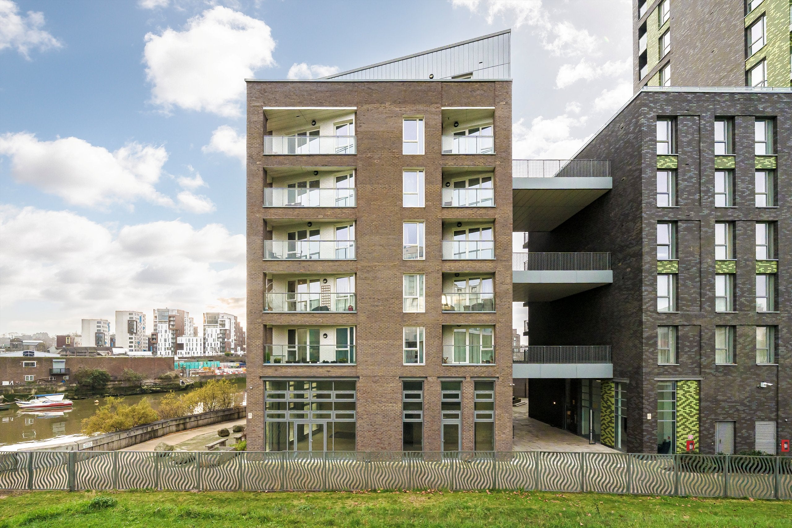 Flat Berthon Street in Greater London
