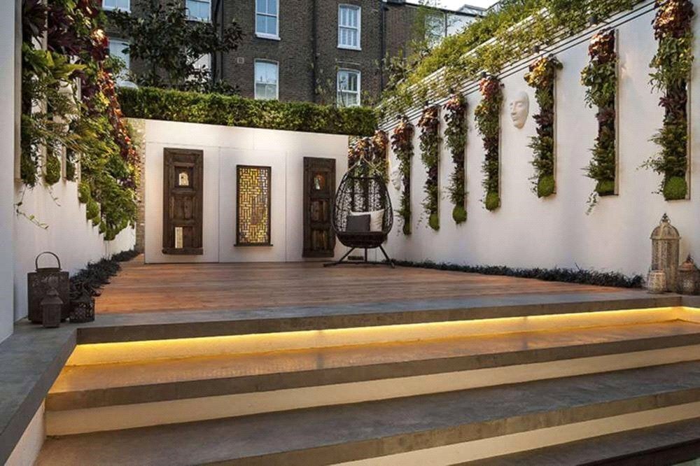 House Glebe Place in Greater London