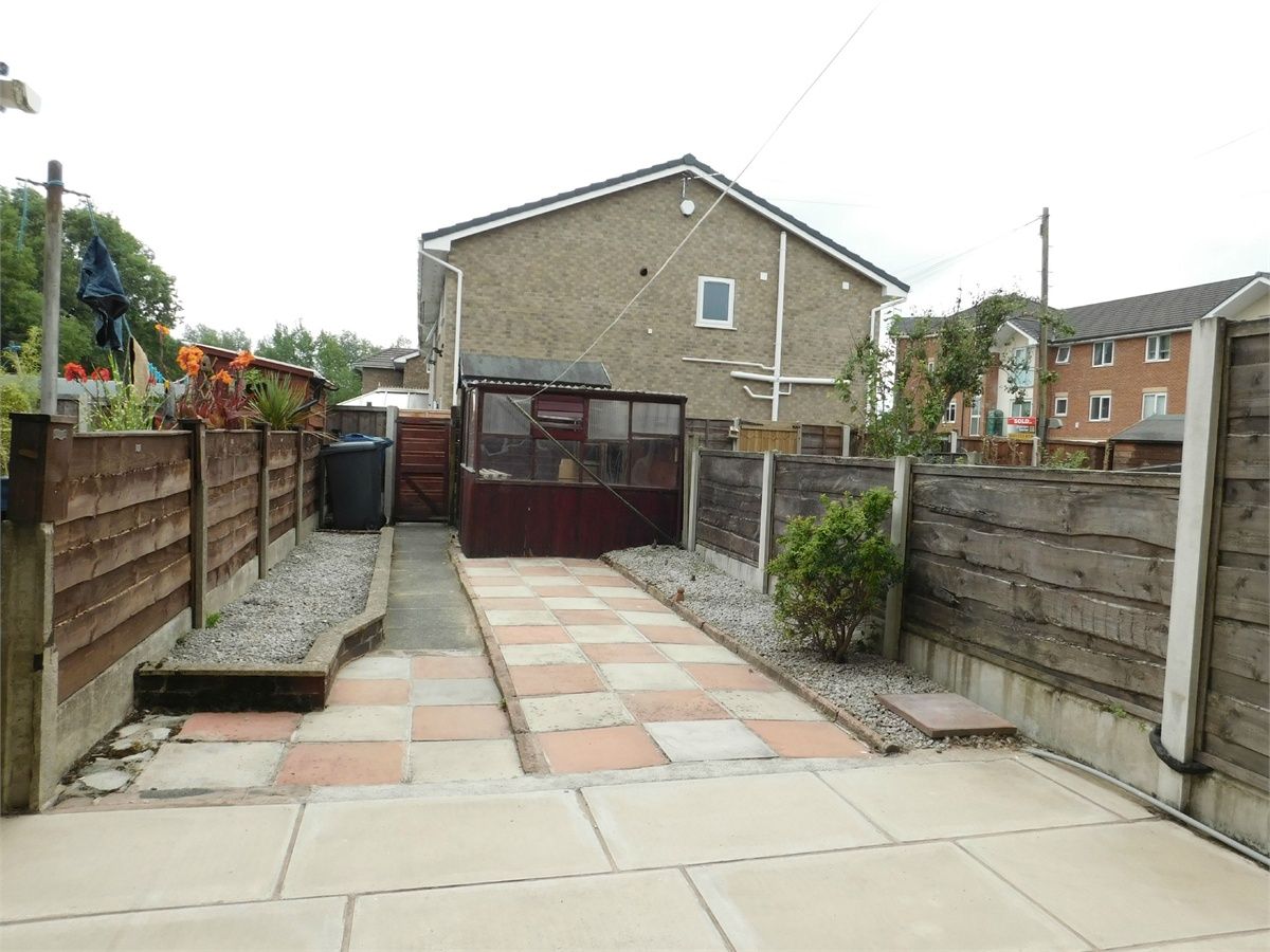 House Bury Street in Radcliffe